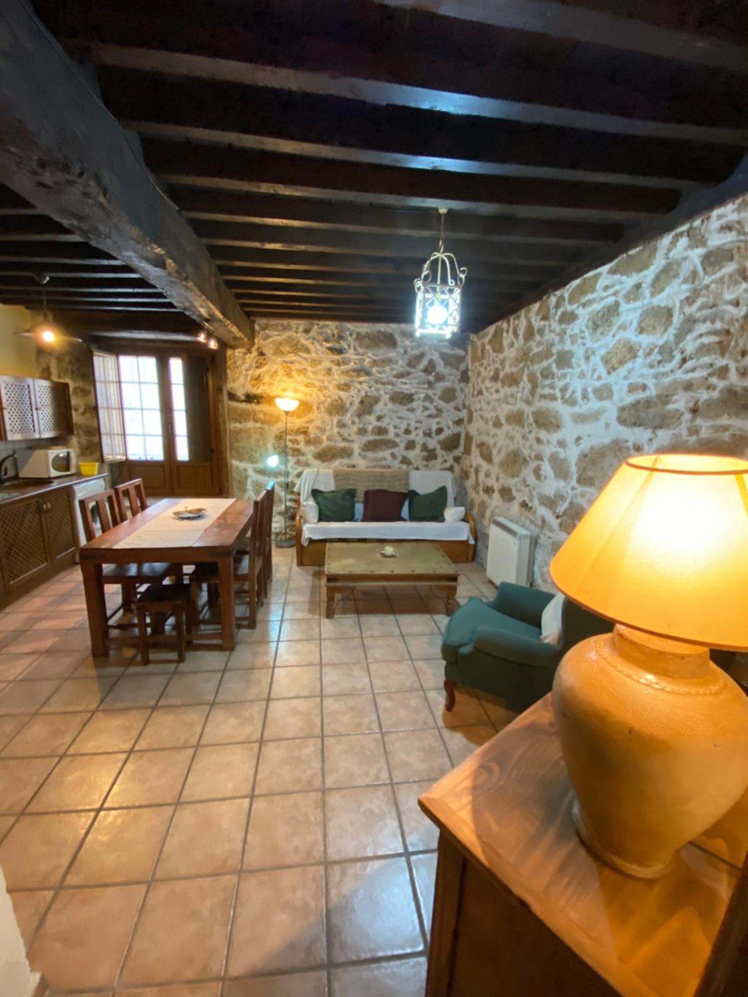 Apartamentos Rurales La Antigua Fonda กันเดลาริโอ ภายนอก รูปภาพ