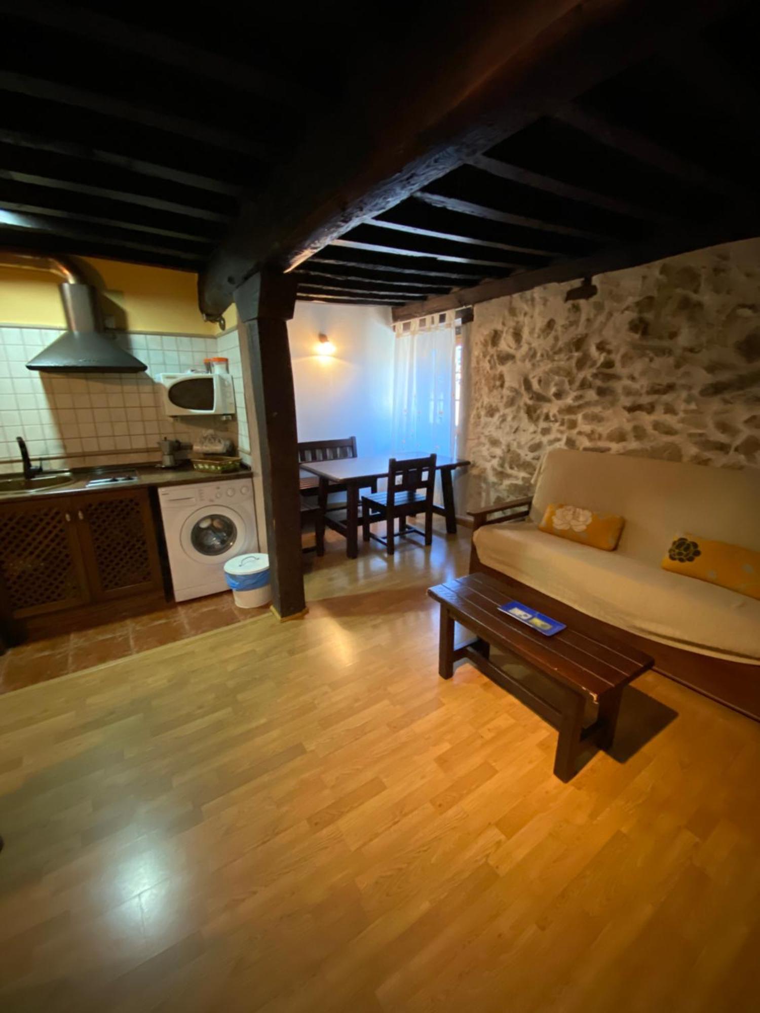 Apartamentos Rurales La Antigua Fonda กันเดลาริโอ ภายนอก รูปภาพ