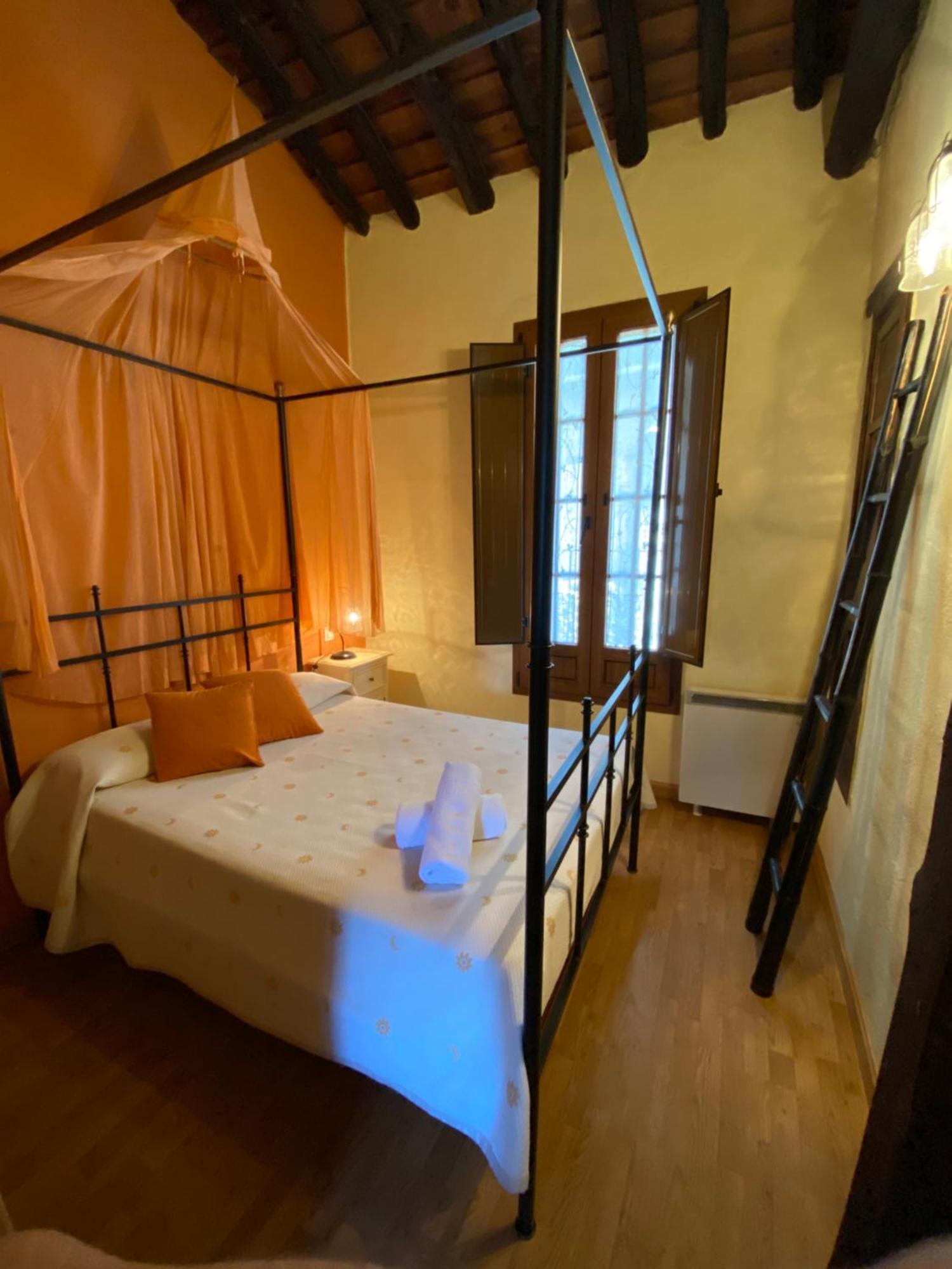 Apartamentos Rurales La Antigua Fonda กันเดลาริโอ ภายนอก รูปภาพ