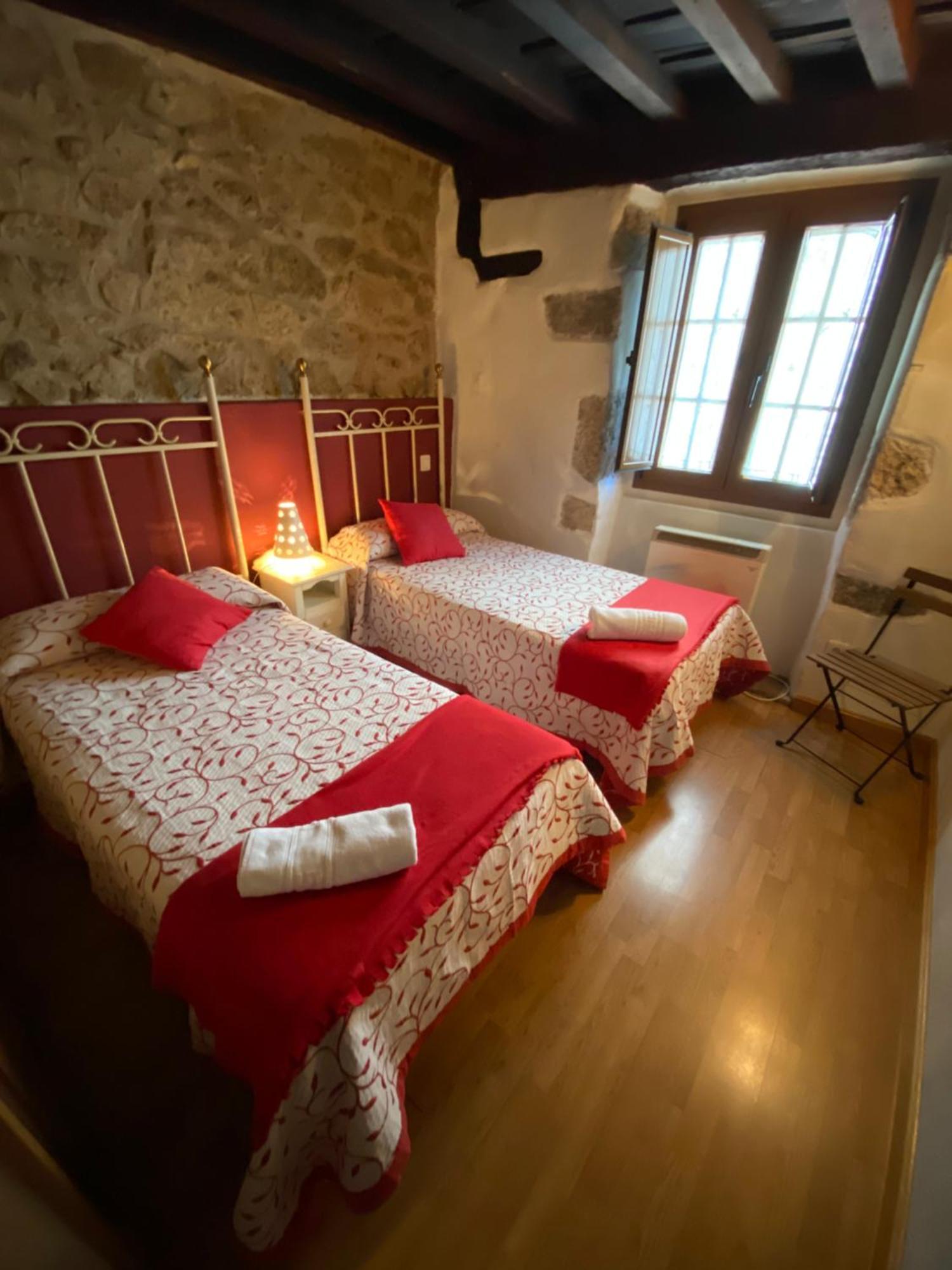Apartamentos Rurales La Antigua Fonda กันเดลาริโอ ภายนอก รูปภาพ